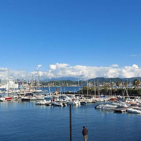 Elegante Appartamento La Spezia Centro Exterior foto