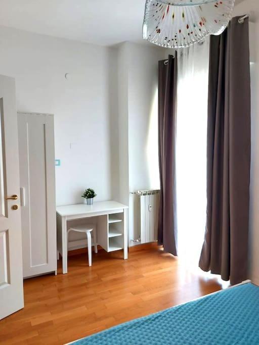 Elegante Appartamento La Spezia Centro Exterior foto